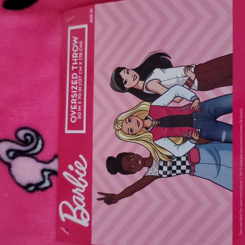 Barbie Oversized Throw/Blanket